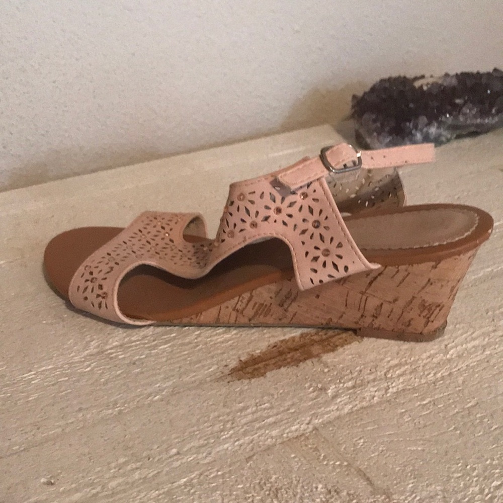 Wedges - Picture 3 of 3